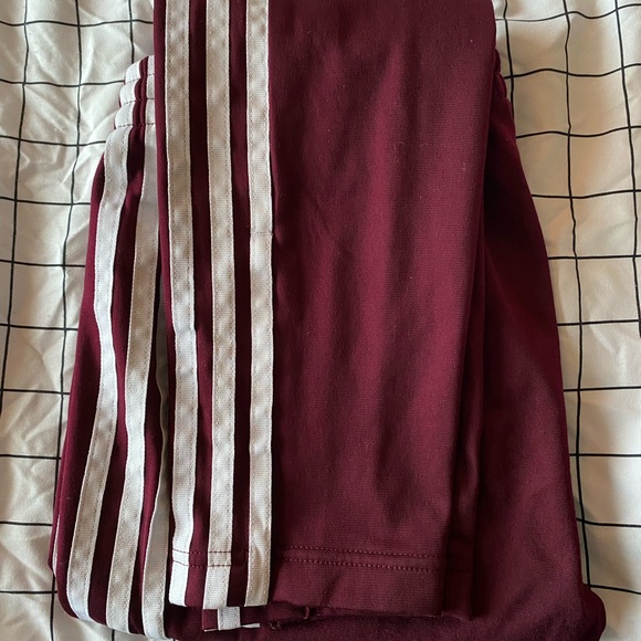 adidas burgundy track pants - Picture 5 of 5